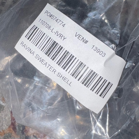 Sundance Living Ravina Sweater Shell Sleeveless Open Knit - Picture 4 of 6